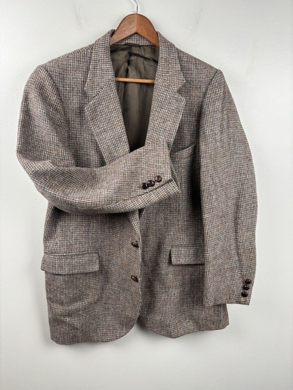 VTG  Stafford Harris Tweed Sport Coat Blazer 44R Brown Barleycorn Scottish Wool